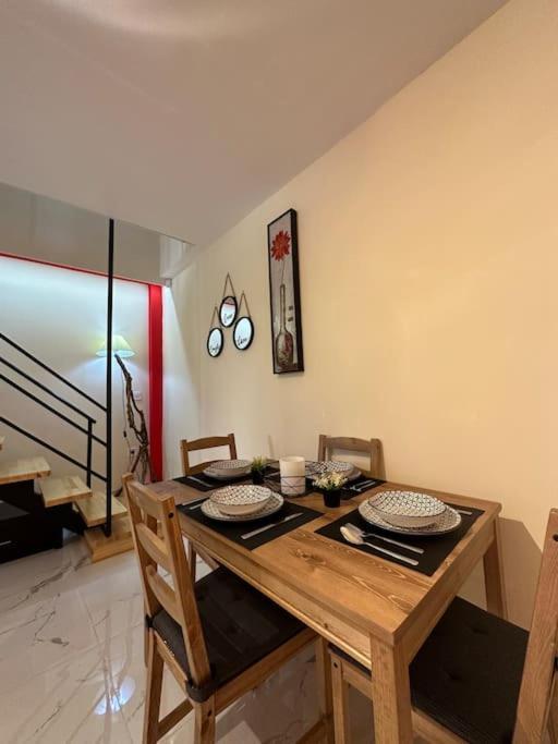 Red Harmony By The Sea Pool And Balcony Apartment Kalamata Exterior foto
